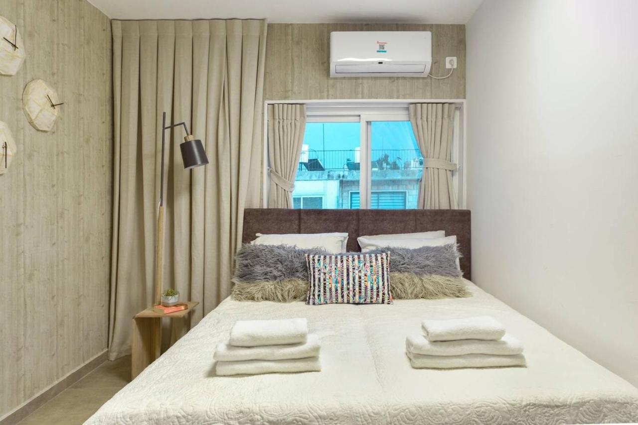Authentic One Bedroom Apartment In City Center Jerusalem Exteriör bild